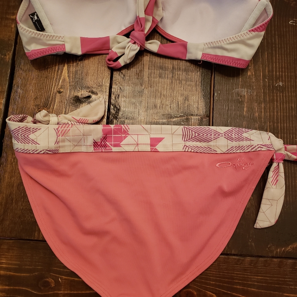 Bathing suit